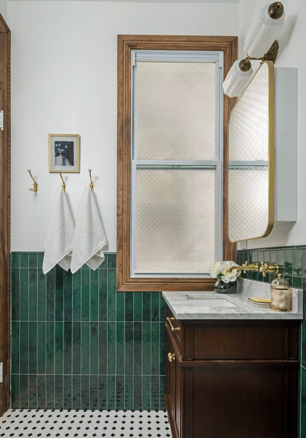 Brooklyn Brownstone Bath, view 4